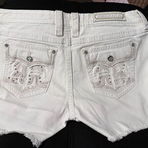 Rock Revival White Jean Shorts with Embroidery